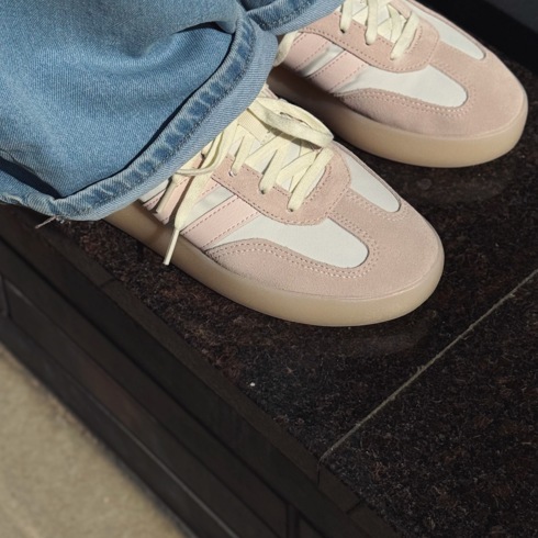 Кроссовки женские Adidas Barreda Decode JI2322